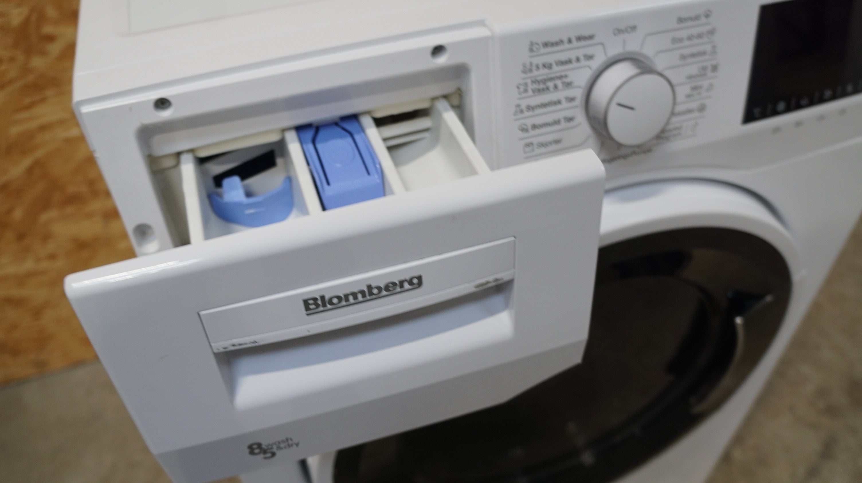 Blomberg vaske/tørremaskine BWD384W2 - D13075