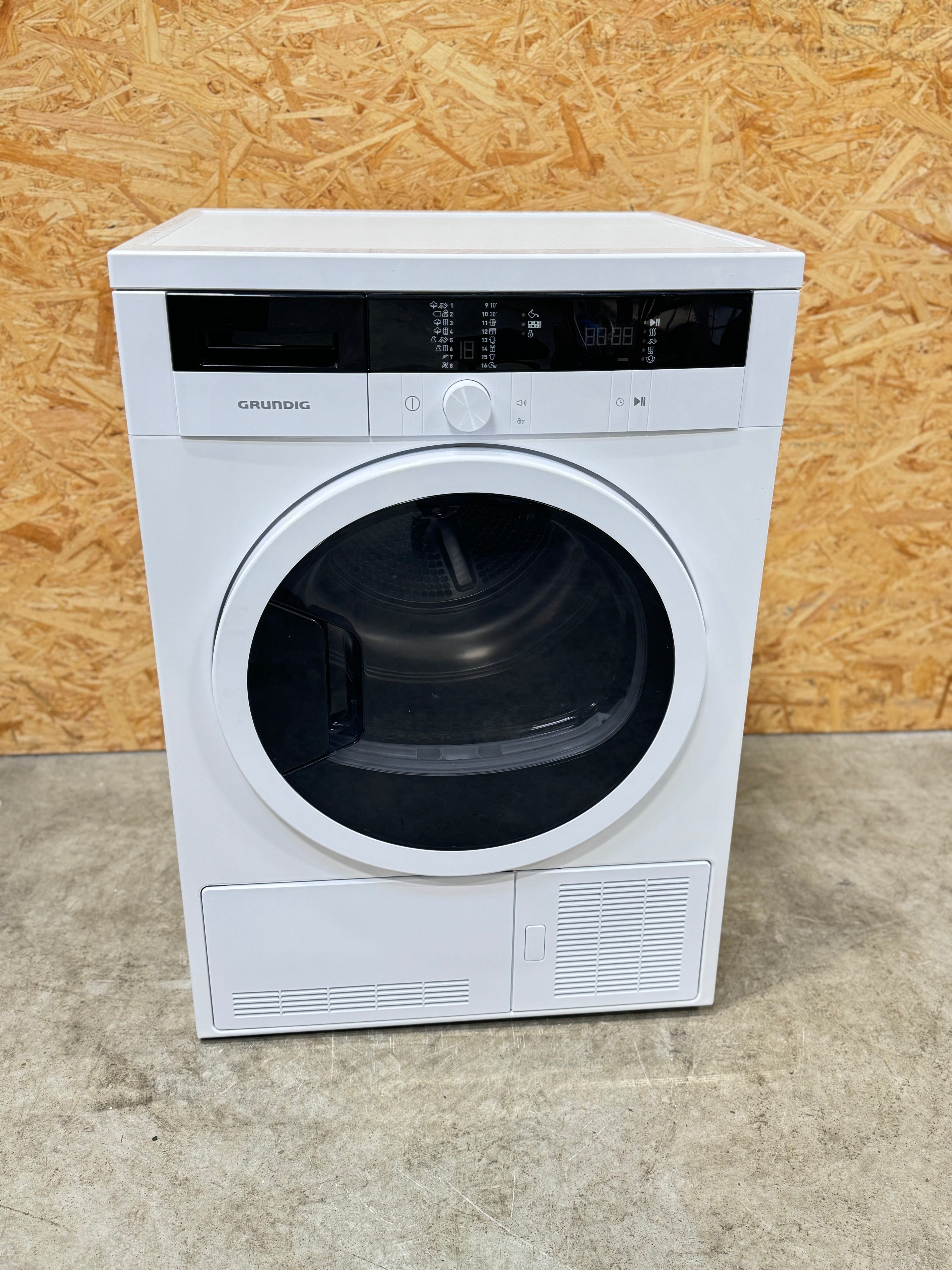 Grundig tørretumbler GTN28P110G - D12499