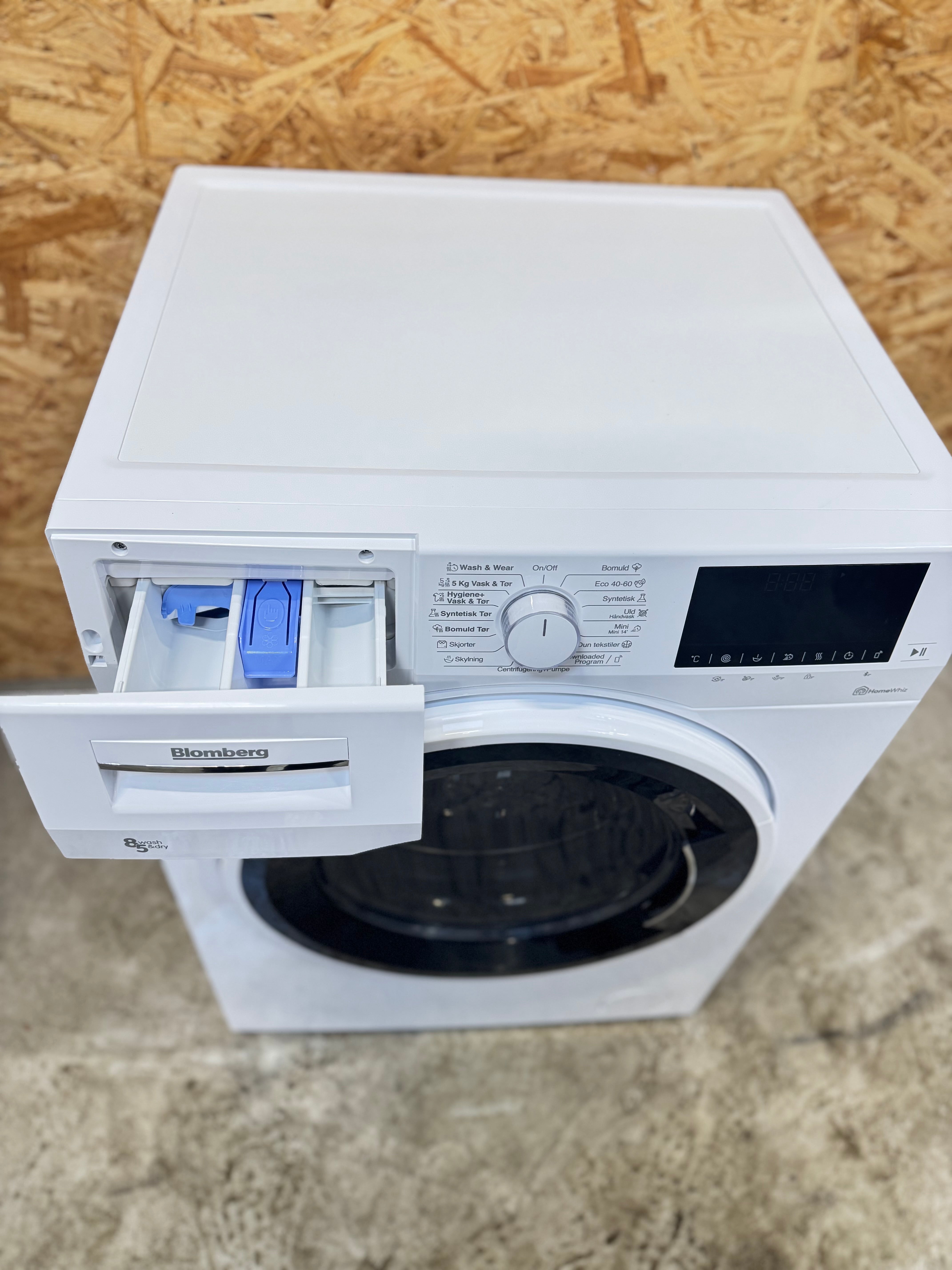 Blomberg vaske/tørremaskine BWD384W2 - D12719