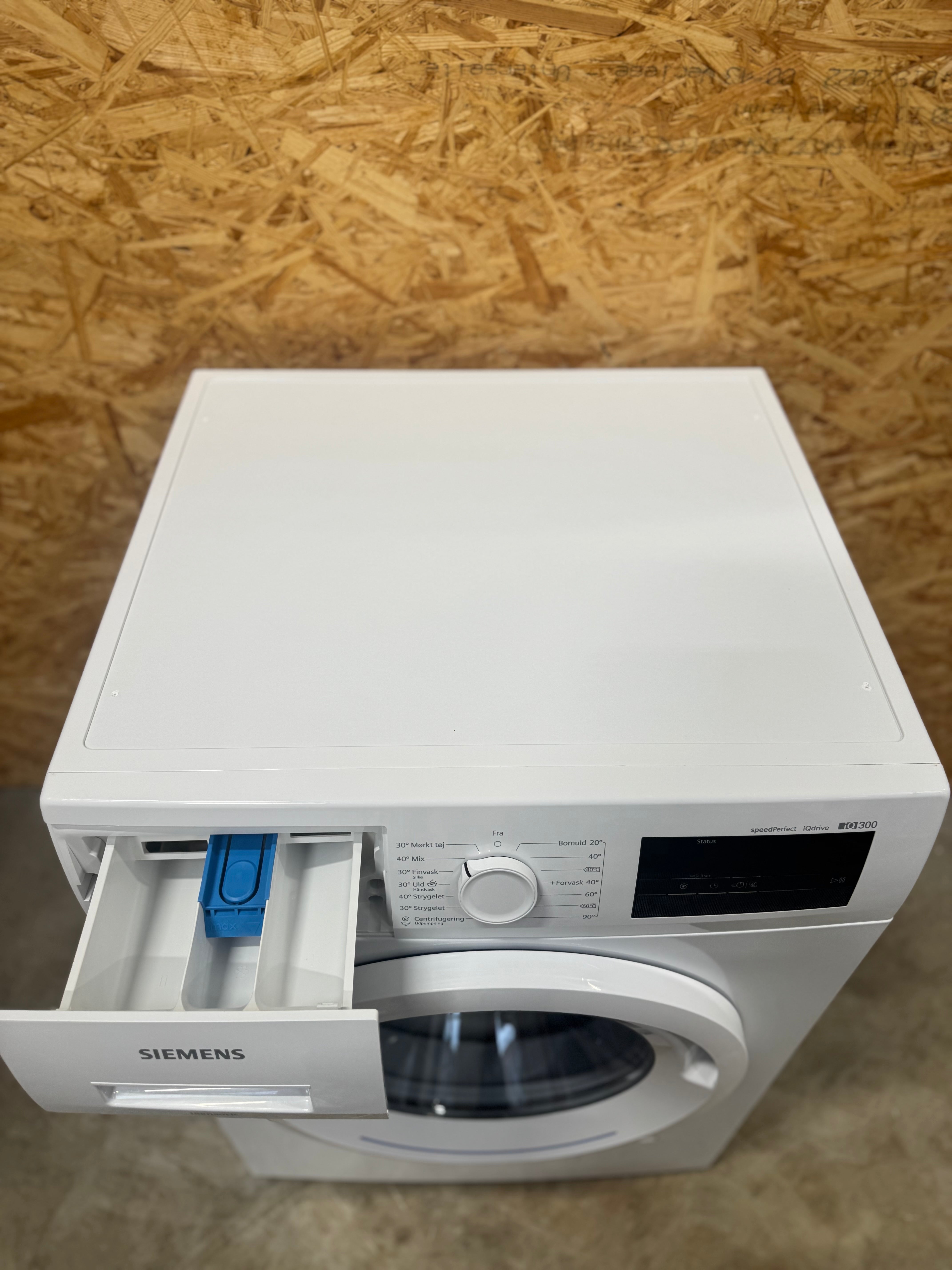 Siemens iQ300 vaskemaskine WM14N0L7DN - D14223